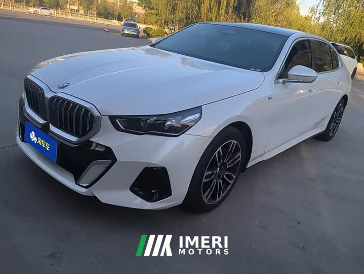 BMW 5 Series 530Li xDrive M Sport Package