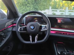 BMW 5 Series 530Li xDrive M Sport Package - ფოტო 15