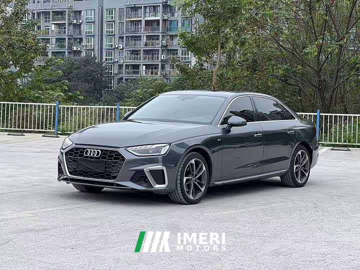 Audi A4L 40 TFSI Fashion Dynamic - car from China