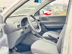 Wuling Hongguang New Energy Pure Electric 300KM Practical Edition - ფოტო 4