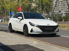 Hyundai Elantra 1.5L CVT Luxury - ფოტო 3