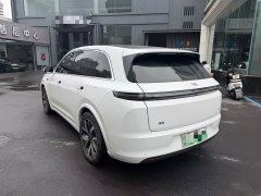Li Auto L7 Pro - ფოტო 10