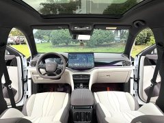 BYD Song Plus New Energy EV 520km Premium Edition - фото 7