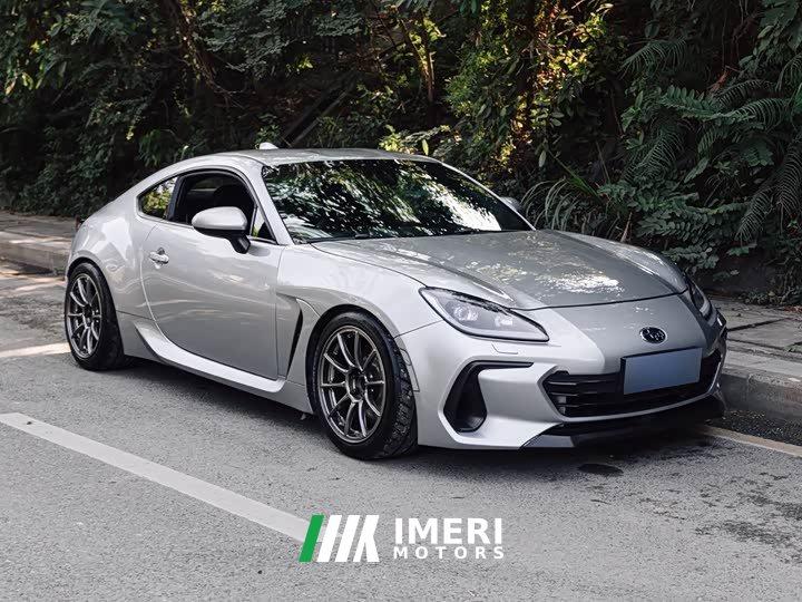Subaru BRZ 2.4L Manual - автомобиль из Китая