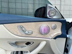 Mercedes-Benz E-Class (Imported) E 260 Coupe - photo 15