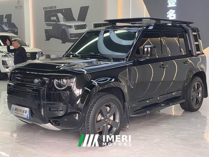 Land Rover Defender 110 3.0T P400 Dark Edition