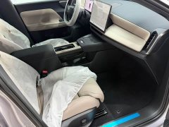 Volvo XC70 Plug-in Hybrid AWD Extended Range Plus - ფოტო 11