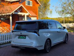 Buick GL8 New Energy Luxe Premium 7-Seater - photo 7