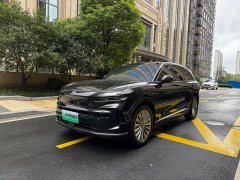 Nio Lerado L90 Ultra Six-Seater - ფოტო 1