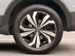 Volkswagen Touareg Sharp 1.5L Keen Edition - фото 9