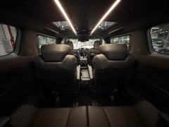 Toyota Alphard Hybrid 2.5L Premium Gold Edition - ფოტო 11
