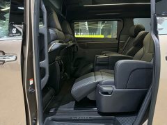 Toyota Alphard Hybrid 2.5L Premium Gold Edition - ფოტო 7
