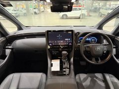 Toyota Alphard Hybrid 2.5L Premium Gold Edition - ფოტო 8