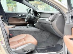 Volvo S60 B4 Smart Luxury Edition - ფოტო 12
