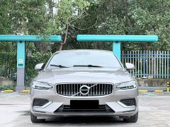 Volvo S60 B4 Smart Luxury Edition - ფოტო 2