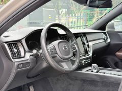 Volvo S60 B4 Smart Luxury Edition - ფოტო 5