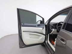 Buick GL8 Land Official Business Class 652T Comfort Edition - photo 8