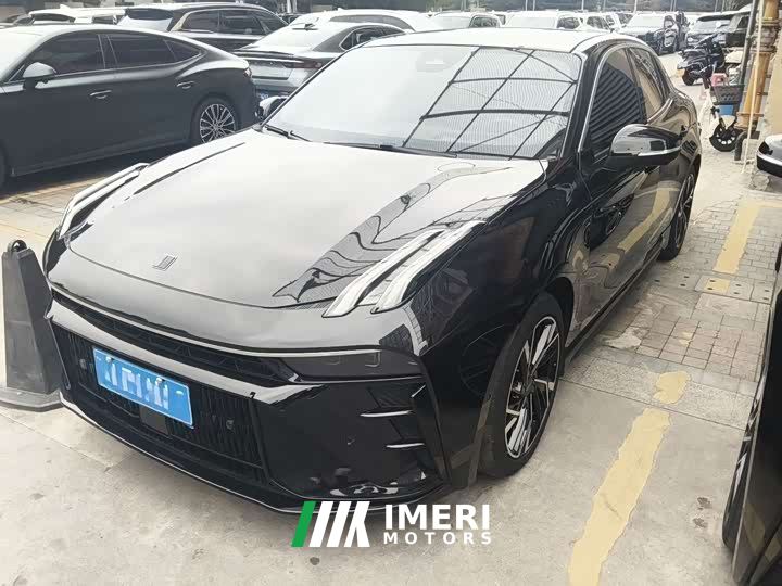 Lynk & Co 03 2.0T Diesel DCT Halo Edition