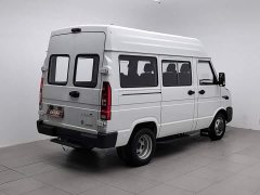 Iveco Daily 2.5T A35M1 Short Wheelbase Mid-Roof Dual Rear Wheels Side Sliding Door 5-9 Seater - фото 2