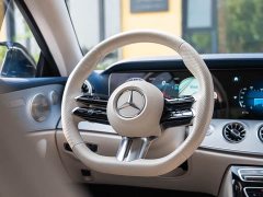 Mercedes-Benz E-Class (Imported) E 300 Coupe - ფოტო 15