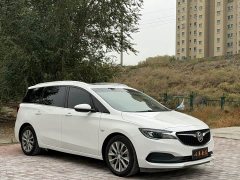Buick GL6 323T Hybrid Connected Luxury Edition - фото 3