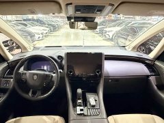 Toyota Vellfire Crown Hybrid 2.5L Premium Edition - ფოტო 10