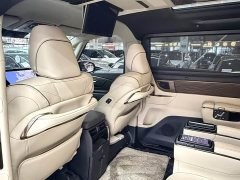 Toyota Vellfire Crown Hybrid 2.5L Premium Edition - ფოტო 11