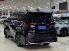Toyota Vellfire Crown Hybrid 2.5L Premium Edition - ფოტო 4