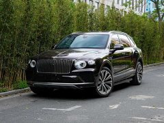 Bentley Bentayga 4.0T V8 Long Wheelbase - фото 1