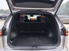Geely Xingyue L Oriental Radiance 2.0T Auto Panorama Edition - ფოტო 11