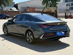 Hyundai Elantra 1.5L CVT GLX Elite - ფოტო 8