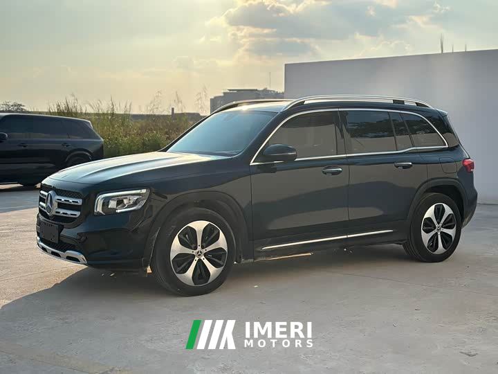 Mercedes-Benz GLB 220 Fashion Edition