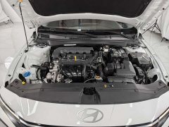 Hyundai Elantra 1.5L CVT GLX Elite - ფოტო 19