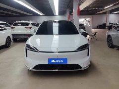 Luxeed Zhiji R7 Pure Electric 736km Ultra - ფოტო 2