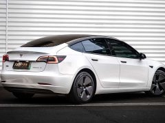 Tesla Model 3 Rear-Wheel Drive - ფოტო 3