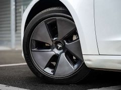 Tesla Model 3 Rear-Wheel Drive - ფოტო 4