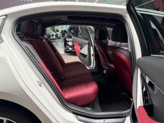 BMW 5 Series Facelift 525Li M Sport Package - ფოტო 15
