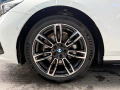 BMW 5 Series Facelift 525Li M Sport Package - ფოტო 5