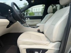 Li Auto ONE Extended Range 6-Seater - photo 5