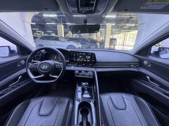 Hyundai Elantra 1.5L CVT GLX Elite - ფოტო 10