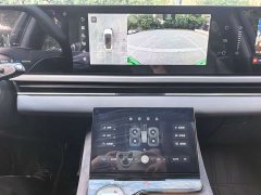Voyah Lantu Zhuiguang PHEV AWD Extended Range Executive - фото 11