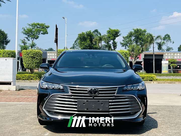 Toyota Avalon 2.5L Luxury - ავტომობილი ჩინეთიდან