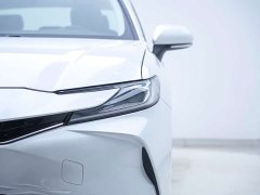 Toyota Camry 2.0L GVP Luxury - фото 8