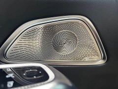 Mercedes-Benz E-Class Facelift E 300 L Luxury - фото 12