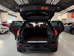 FAW Red Flag HS5 2.0T AWD Shadow Edition - ფოტო 13