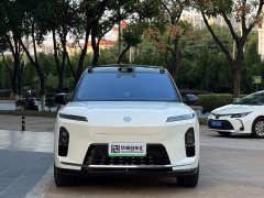 NIO ES8 Six-Seat Executive Signature Edition - ფოტო 2