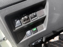 Nissan Qashqai Classic 2.0L CVT XV Comfort Edition - photo 8