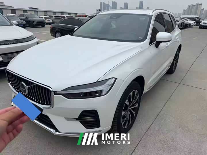 Volvo XC60 B5 AWD Smart Remote Luxury Edition - ავტომობილი ჩინეთიდან