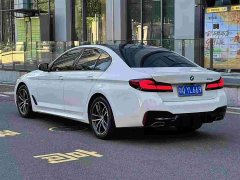 BMW 5 Series (Imported) 525i M Sport Package - photo 4