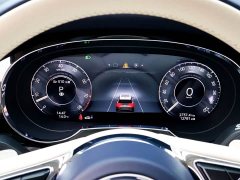 Bentley Bentayga 4.0T V8 Long Wheelbase - фото 8